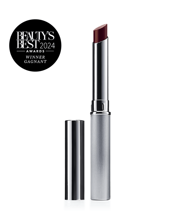 Mi-rouge à lèvres en Black Honey, Pink Honey et Nude Honey. Un rouge à lèvres transparent et modulable qui fond sur les lèvres pour relever leur couleur naturelle. En trois teintes étonnamment polyvalentes offrant un style différent à chaque personne.